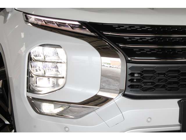 MITSUBISHI OUTLANDER PHEV 2022