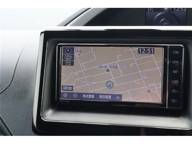 TOYOTA VOXY 4WD 2020