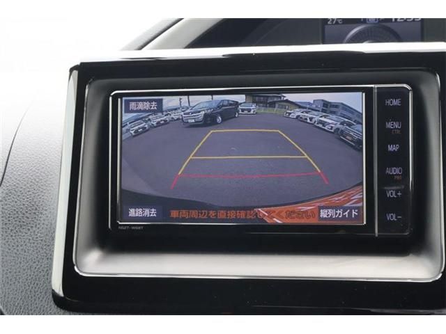 TOYOTA VOXY 4WD 2020