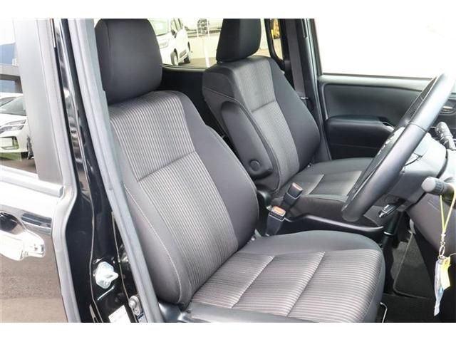 TOYOTA VOXY 4WD 2020