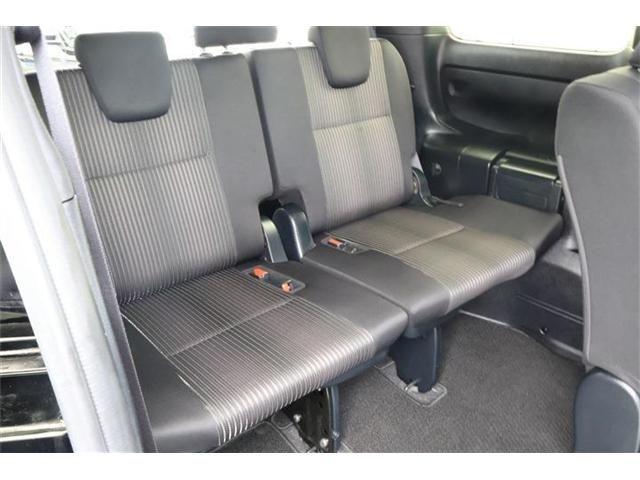 TOYOTA VOXY 4WD 2020