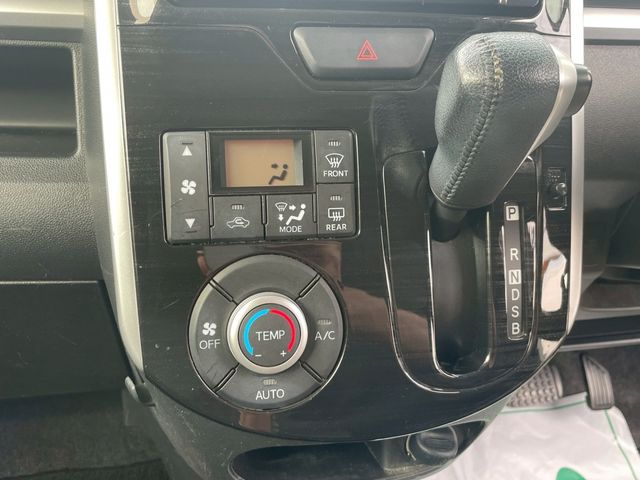 DAIHATSU TANTO CUSTOM 2015