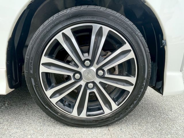 DAIHATSU TANTO CUSTOM 2015