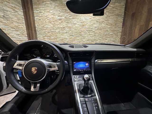 PORSCHE PORSCHE 911 2013