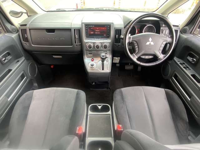 MITSUBISHI DELICA D:5 4WD 2007