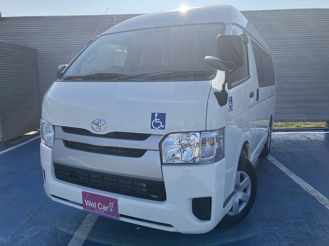 TOYOTA HIACE van 4WD 2016
