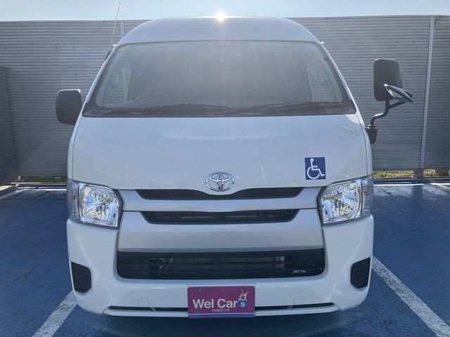 TOYOTA HIACE van 4WD 2016