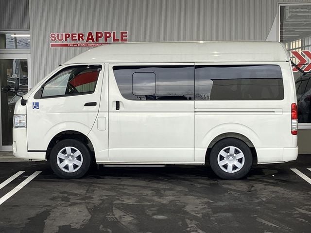 TOYOTA HIACE van 4WD 2016