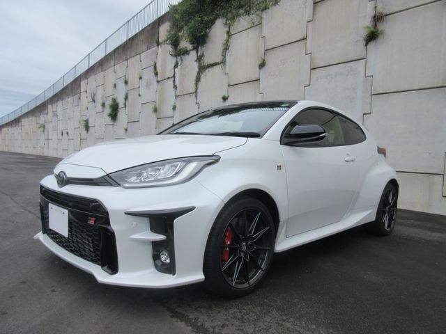 TOYOTA GR YARIS 2021