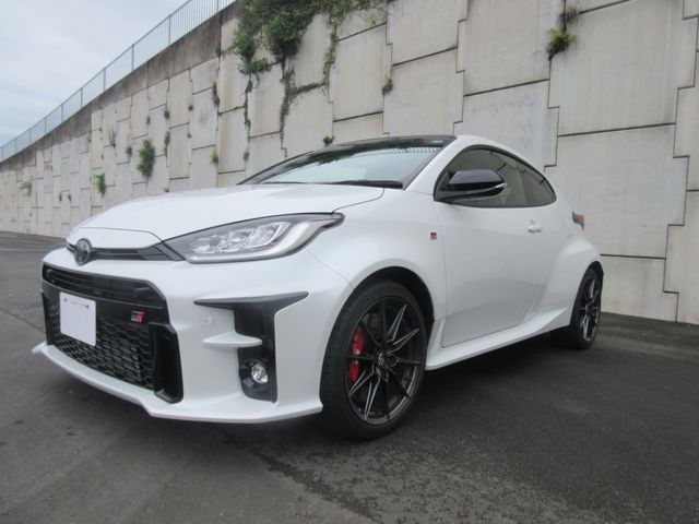 TOYOTA GR YARIS 2021