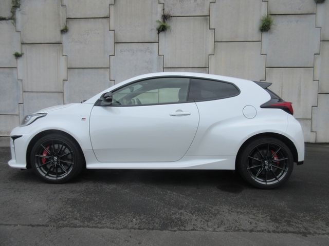 TOYOTA GR YARIS 2021