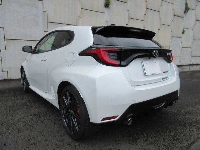 TOYOTA GR YARIS 2021