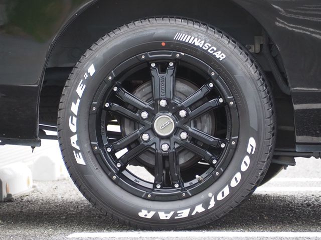 NISSAN NV350 CARAVAN 2014