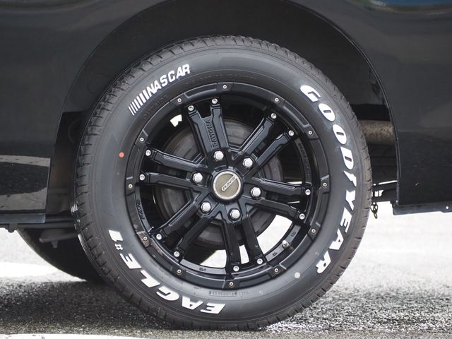 NISSAN NV350 CARAVAN 2014