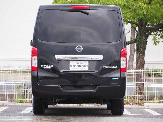 NISSAN NV350 CARAVAN 2014