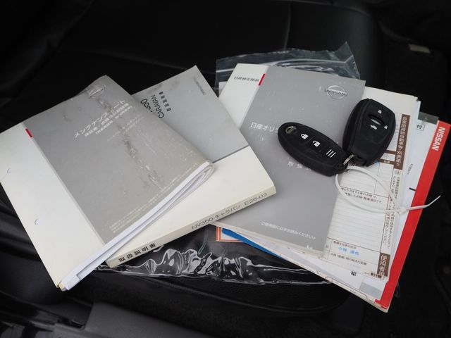 NISSAN NV350 CARAVAN 2014