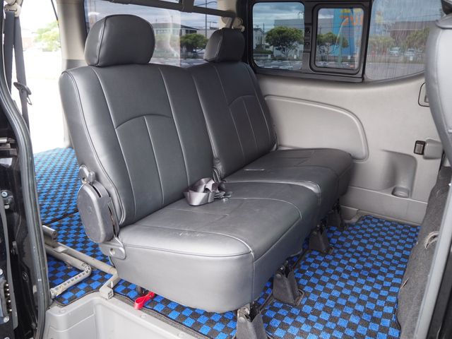 NISSAN NV350 CARAVAN 2014