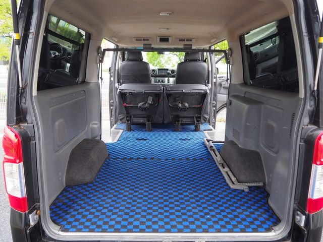 NISSAN NV350 CARAVAN 2014