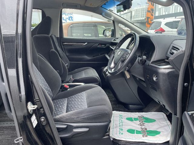 TOYOTA VELLFIRE 2015