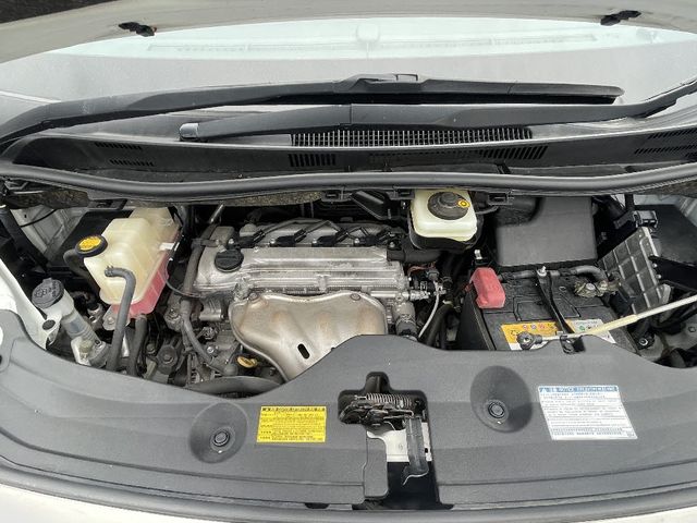 TOYOTA VELLFIRE 2013