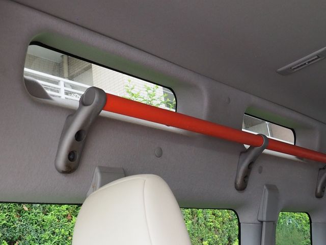 NISSAN NV350 CARAVAN 2013