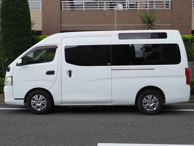 NISSAN NV350 CARAVAN 2013