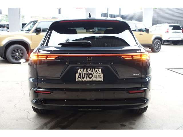 TOYOTA CROWN ESTATE 4WD 2025