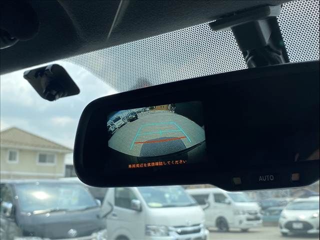 TOYOTA HIACE van 2WD 2022