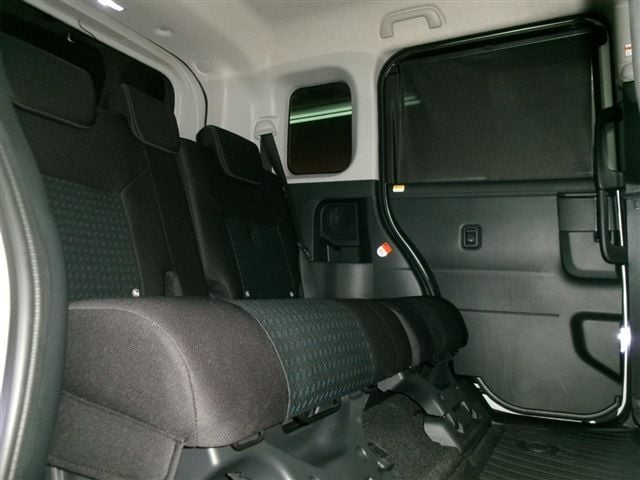 TOYOTA ROOMY 4WD 2023