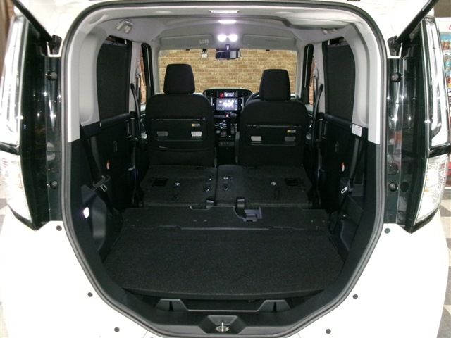 TOYOTA ROOMY 4WD 2023