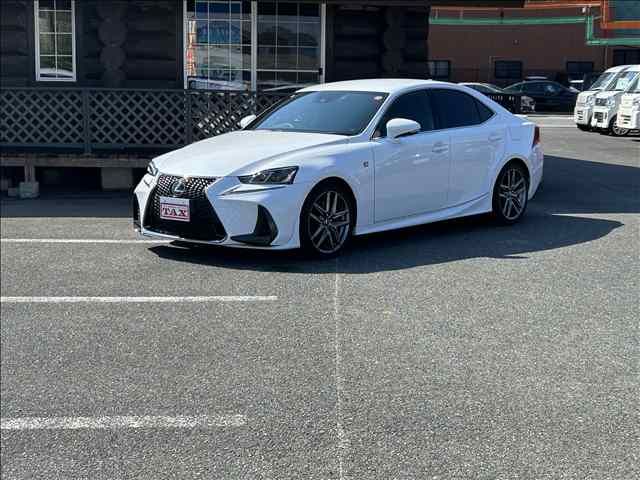 TOYOTA LEXUS IS200t 2017