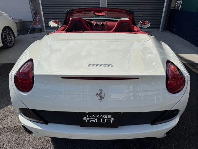 FERRARI FERRARI California 30 2013