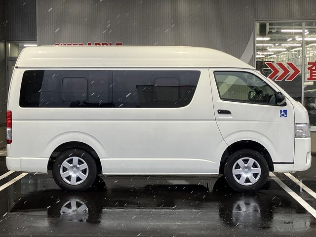 TOYOTA REGIUSACE van 4WD 2017