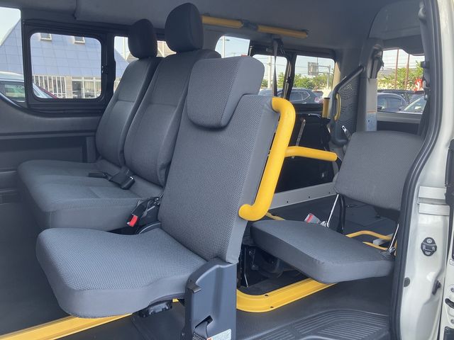 TOYOTA REGIUSACE van 4WD 2017