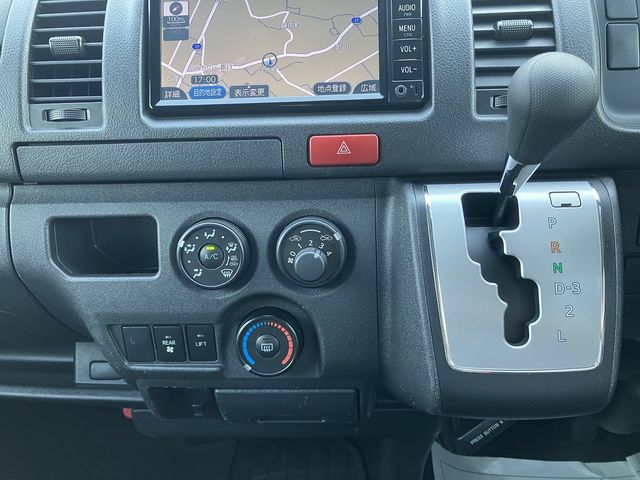 TOYOTA REGIUSACE van 4WD 2017