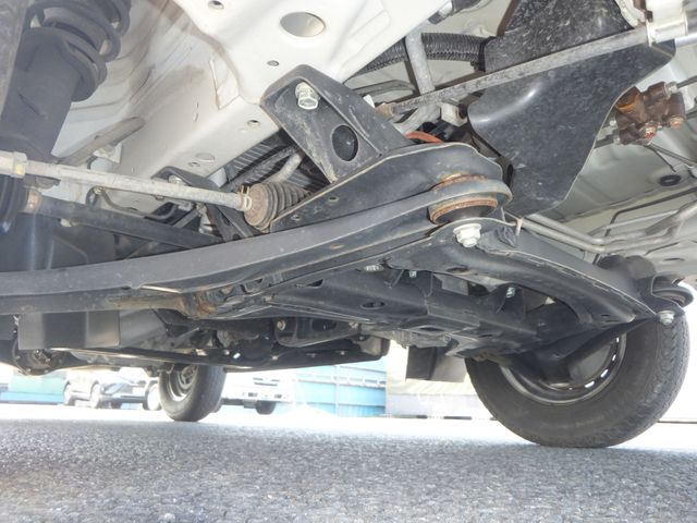 NISSAN NT100 CLIPPER 4WD 2016