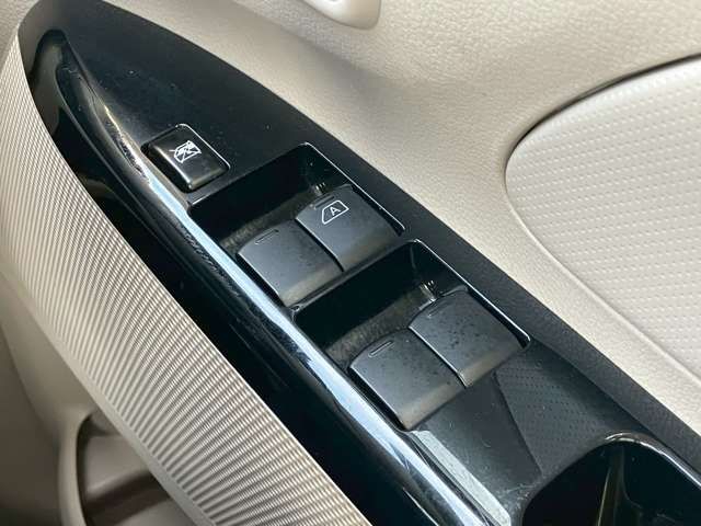 MITSUBISHI eK WAGON 2017