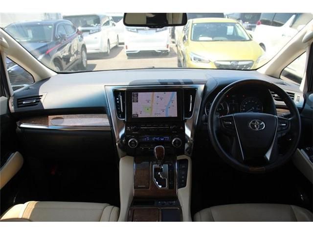 TOYOTA ALPHARD hybrid 4WD 2015