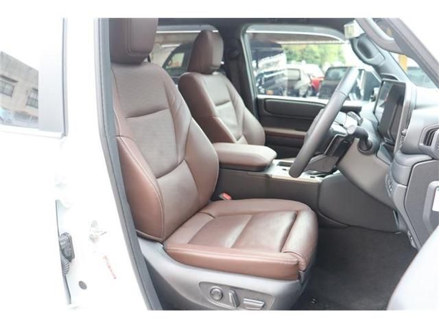 TOYOTA LANDCRUISER 250 2024