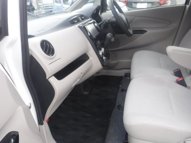 MITSUBISHI eK WAGON 2014