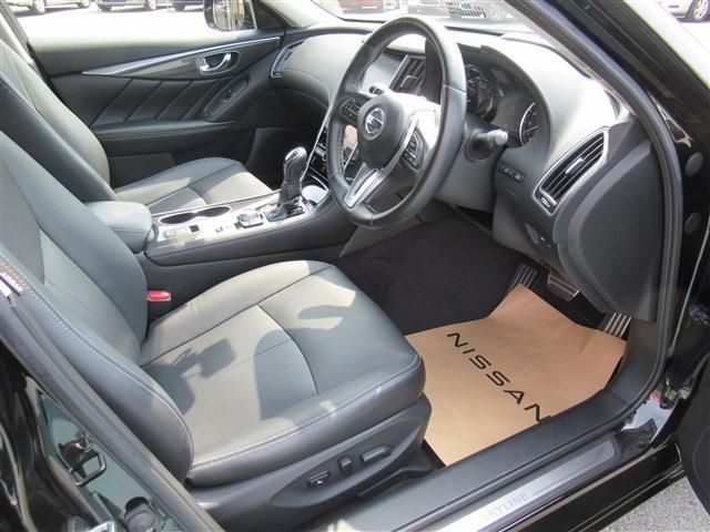 NISSAN SKYLINE HYBRID 2019