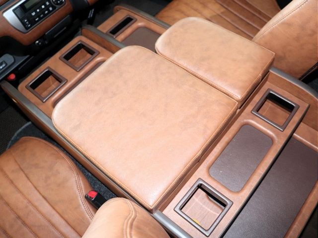 TOYOTA HIACE wagon 2014