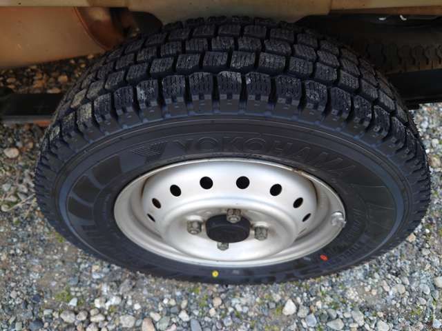 SUZUKI CARRY truck 4WD 2013