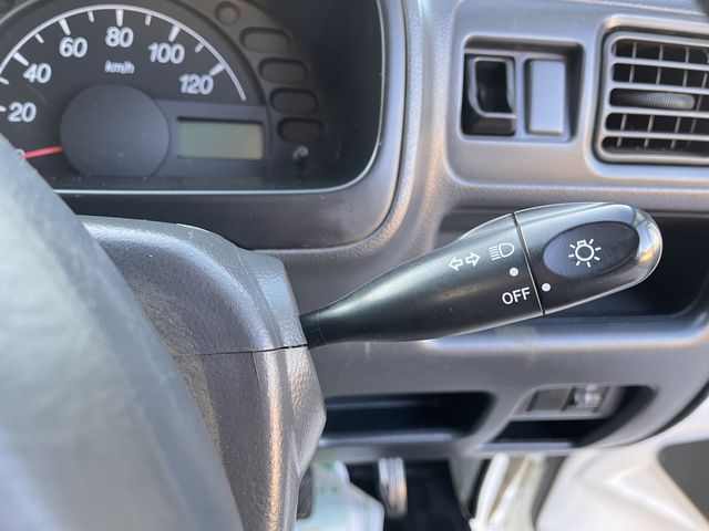 SUZUKI CARRY truck 4WD 2013