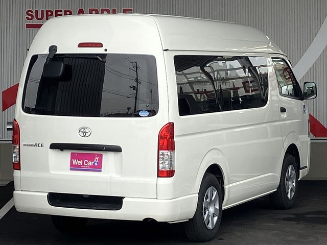 TOYOTA REGIUSACE van 4WD 2019