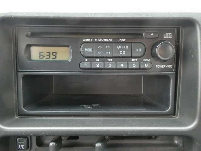 DAIHATSU HIJET CARGO 4WD 2013