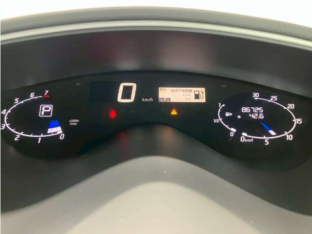 NISSAN SERENA  S-HYBRID 2014