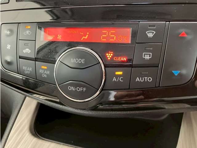 NISSAN SERENA  S-HYBRID 2014