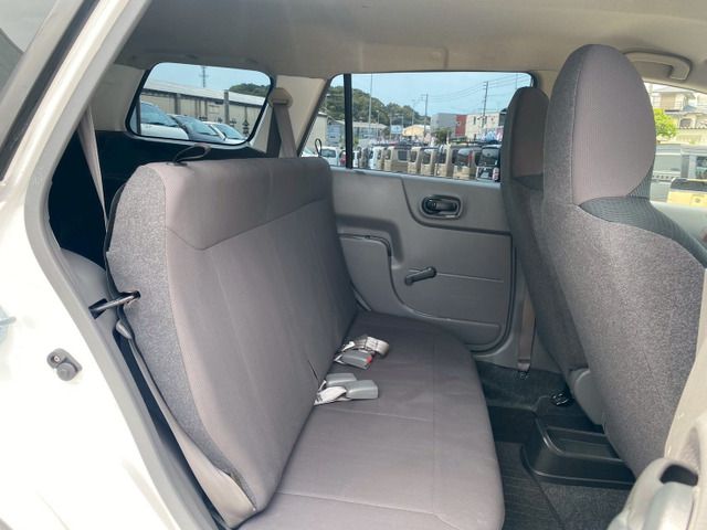 NISSAN NV150 AD 2WD 2017