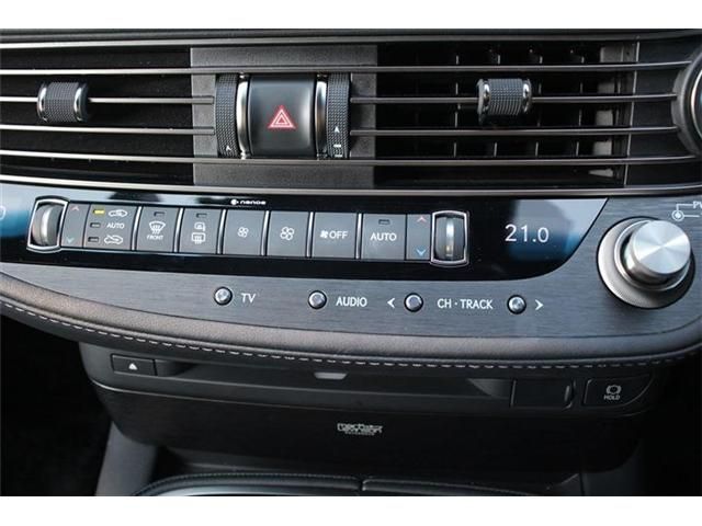 TOYOTA LEXUS LS500h 4WD 2018